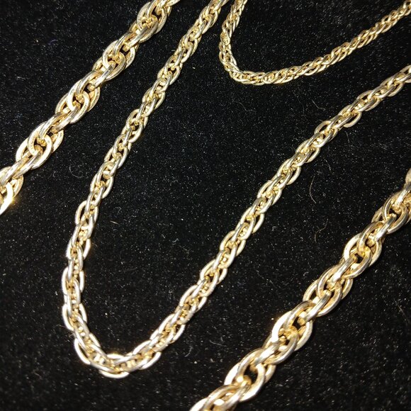 Gold Tone Layered Chains Vintage Necklace Costume Jewelry #106 - Picture 9 of 13